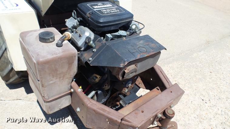 image for item DA1076 Grasshopper 612 ZTR lawn mower