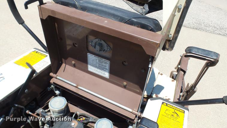 image for item DA1076 Grasshopper 612 ZTR lawn mower