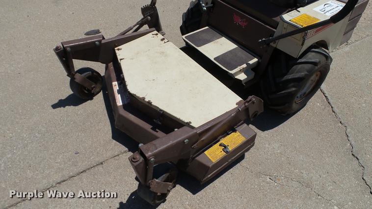 image for item DA1076 Grasshopper 612 ZTR lawn mower