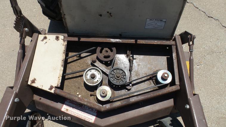 image for item DA1076 Grasshopper 612 ZTR lawn mower