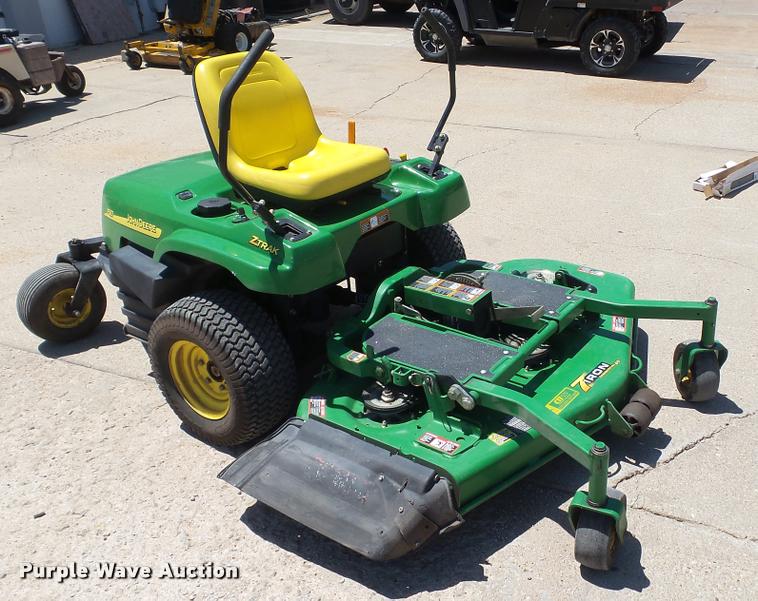 image for item DA1078 John Deere F687 Z-Trak lawn mower
