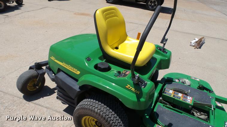 image for item DA1078 John Deere F687 Z-Trak lawn mower