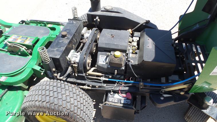 image for item DA1078 John Deere F687 Z-Trak lawn mower