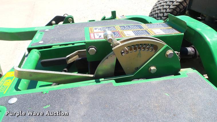 image for item DA1078 John Deere F687 Z-Trak lawn mower
