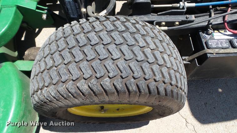 image for item DA1078 John Deere F687 Z-Trak lawn mower