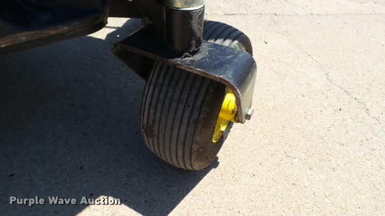 image for item DA1078 John Deere F687 Z-Trak lawn mower