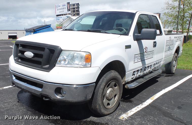 image for item DA2682 2006 Ford F150 SuperCab pickup truck