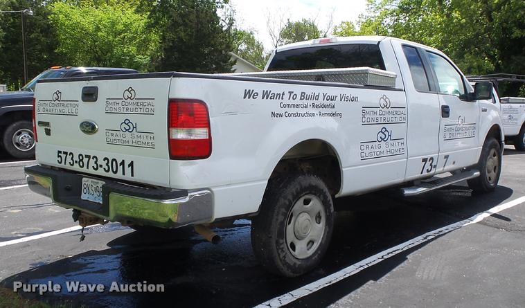 image for item DA2682 2006 Ford F150 SuperCab pickup truck