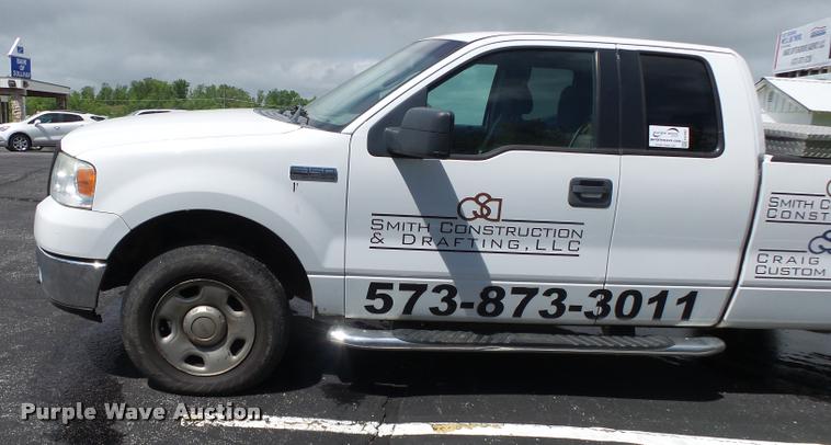 image for item DA2682 2006 Ford F150 SuperCab pickup truck