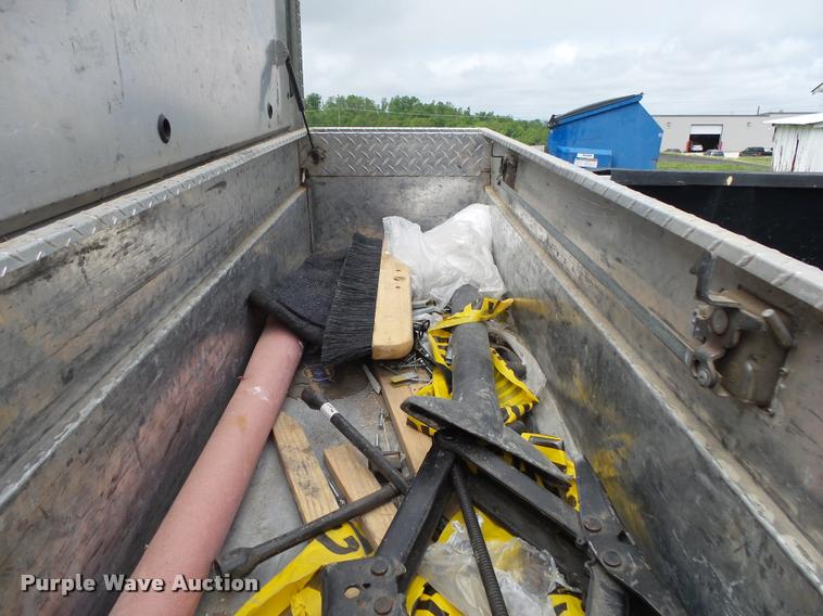 image for item DA2682 2006 Ford F150 SuperCab pickup truck