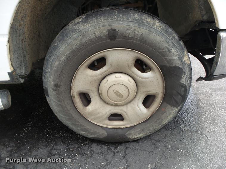 image for item DA2682 2006 Ford F150 SuperCab pickup truck