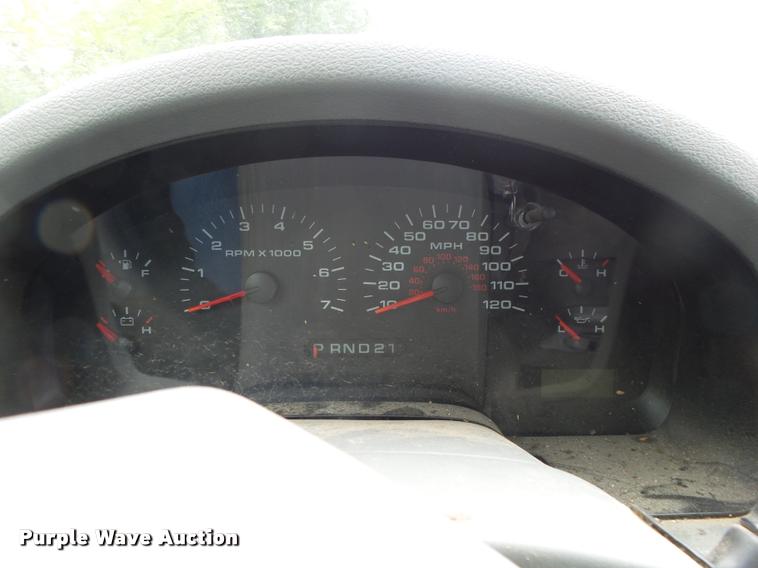 image for item DA2682 2006 Ford F150 SuperCab pickup truck