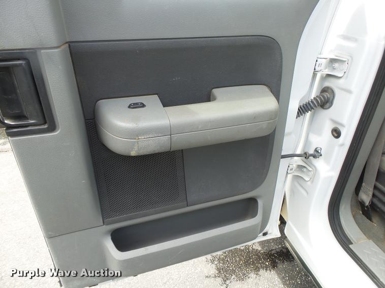 image for item DA2683 2007 Ford F150 SuperCab pickup truck