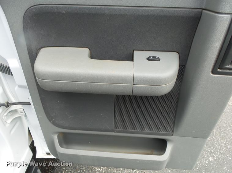 image for item DA2683 2007 Ford F150 SuperCab pickup truck