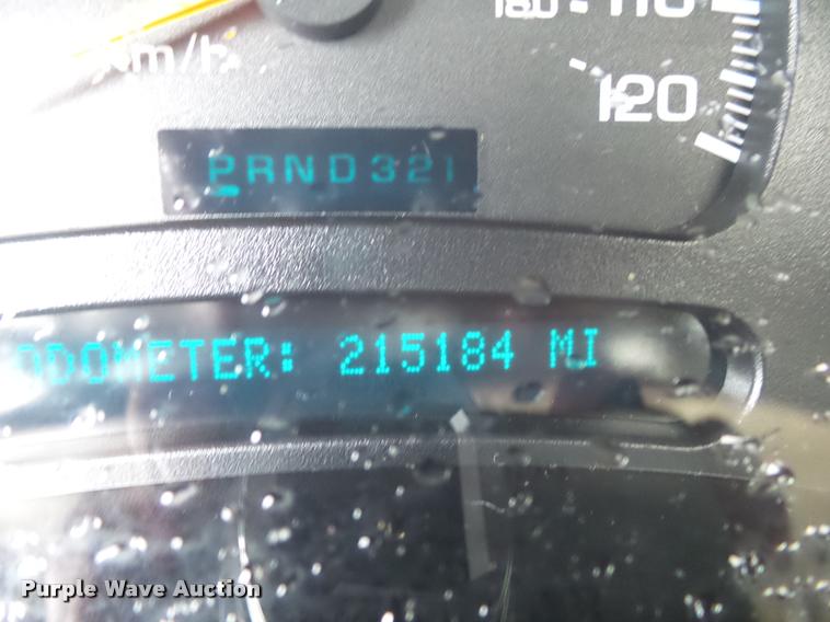 image for item DA2684 2005 GMC Sierra 3500 Crew Cab pickup truck