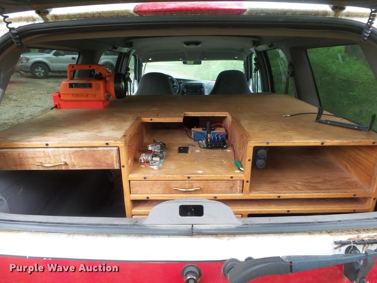 image for item DA2692 1999 Ford Explorer SUV