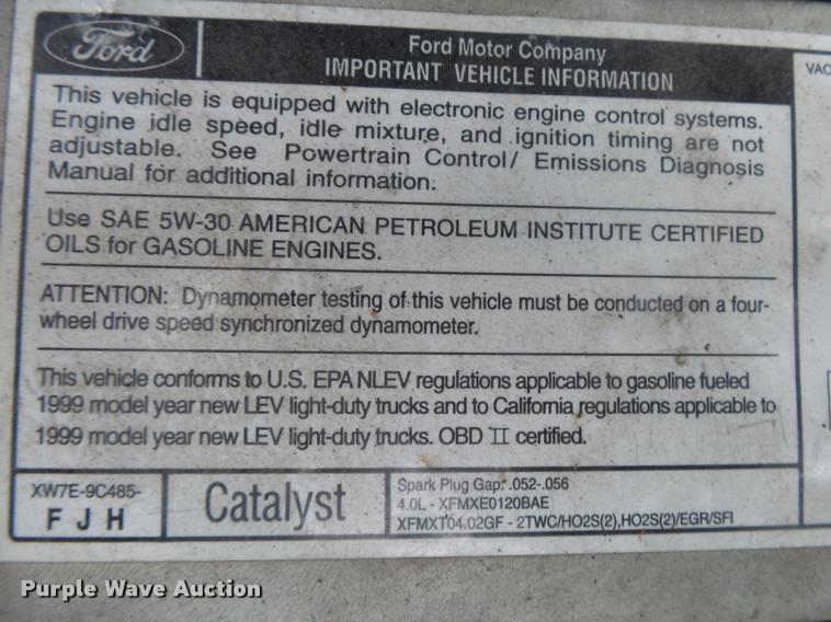 image for item DA2692 1999 Ford Explorer SUV