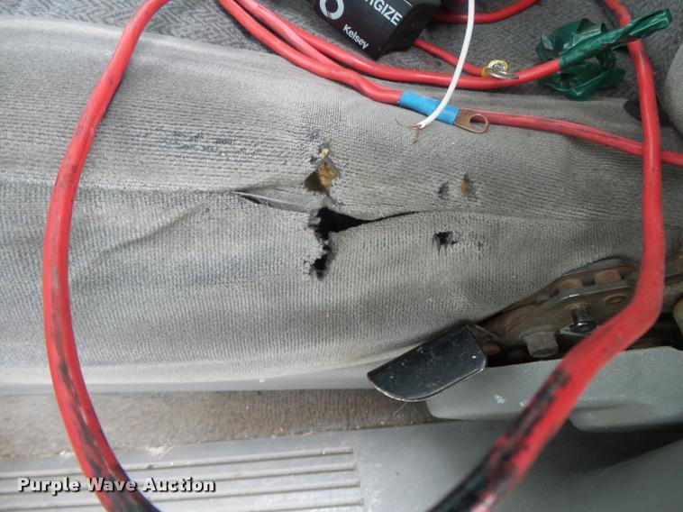 image for item DA2692 1999 Ford Explorer SUV