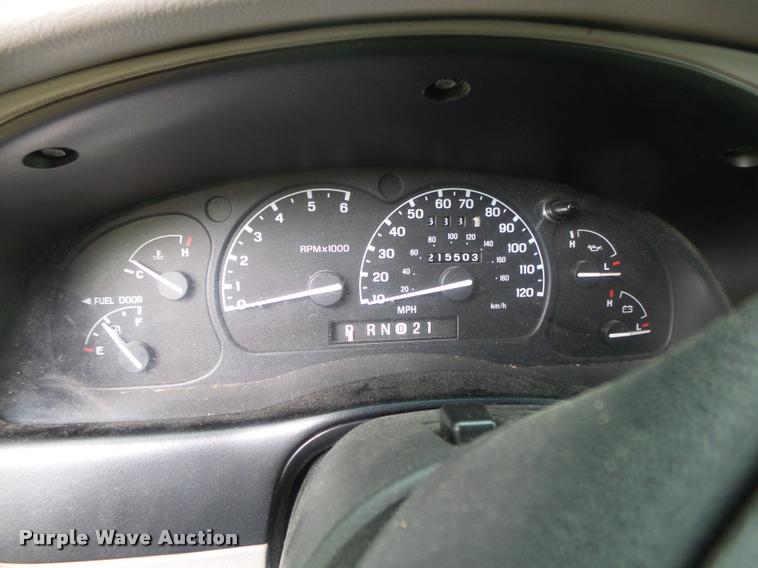 image for item DA2692 1999 Ford Explorer SUV