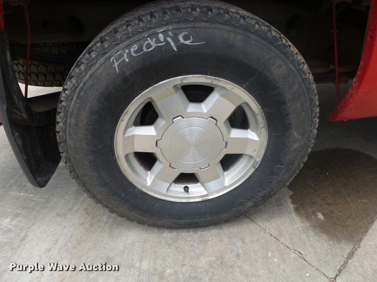 image for item DA2704 2006 GMC Sierra 1500 Ext. Cab pickup truck