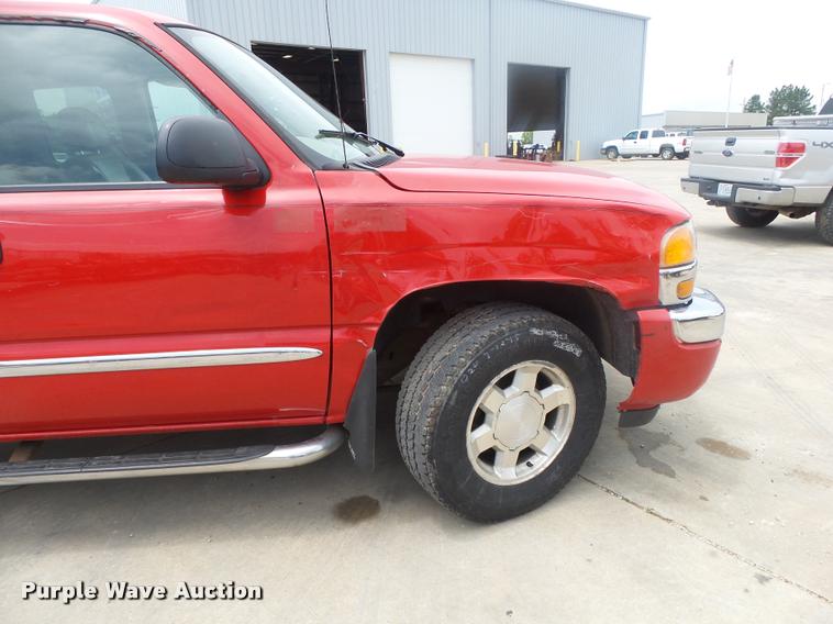 image for item DA2704 2006 GMC Sierra 1500 Ext. Cab pickup truck