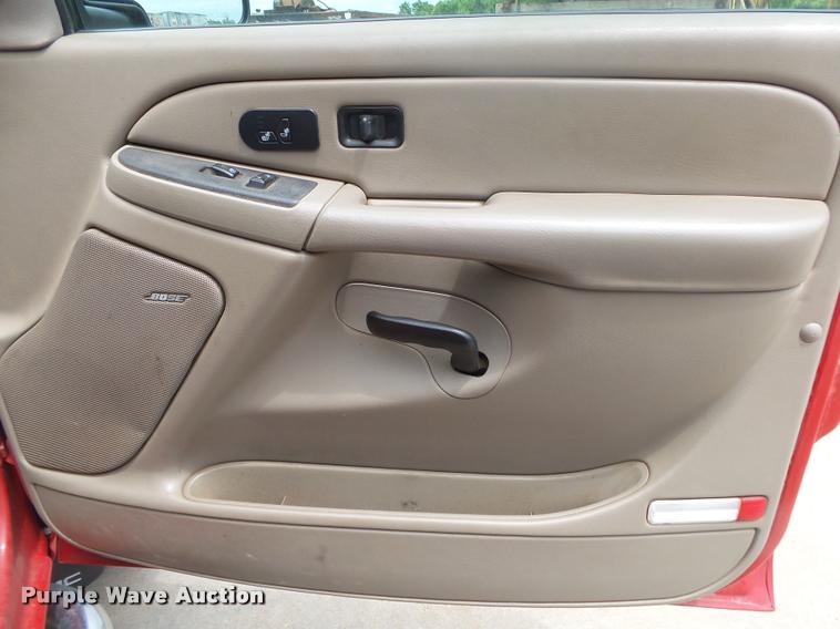 image for item DA2704 2006 GMC Sierra 1500 Ext. Cab pickup truck