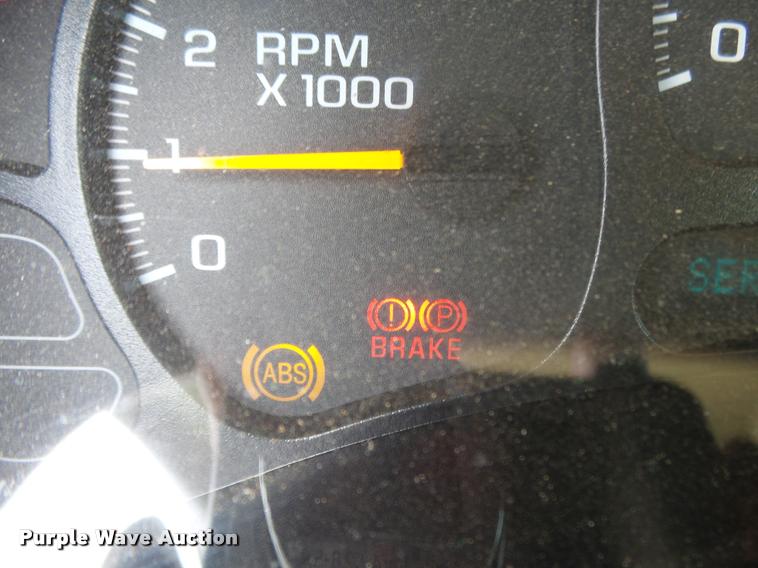 image for item DA2704 2006 GMC Sierra 1500 Ext. Cab pickup truck