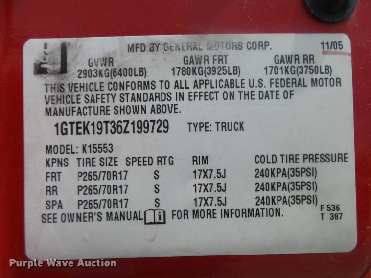 image for item DA2704 2006 GMC Sierra 1500 Ext. Cab pickup truck