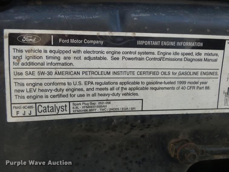 image for item DA2710 1999 Ford F350 Super Duty SuperCab utility bed pickup truck