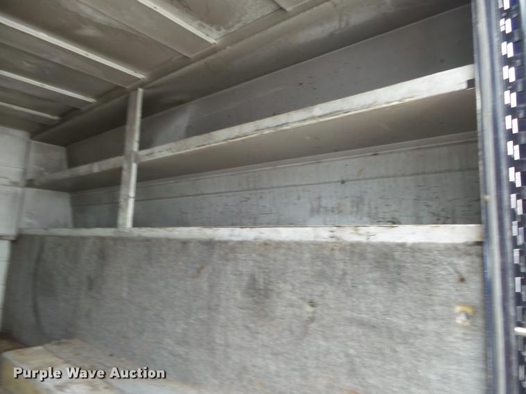 image for item DA2710 1999 Ford F350 Super Duty SuperCab utility bed pickup truck