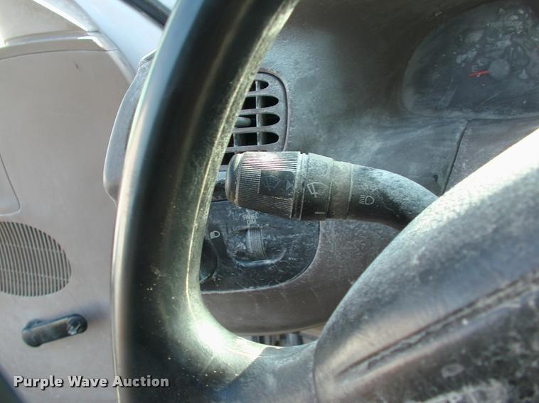 image for item DA2715 1998 Ford F150 pickup truck