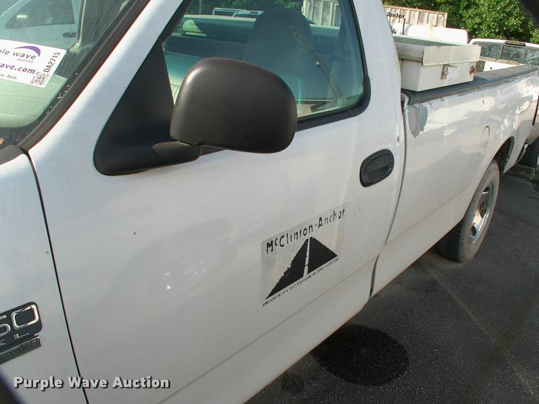 image for item DA2715 1998 Ford F150 pickup truck