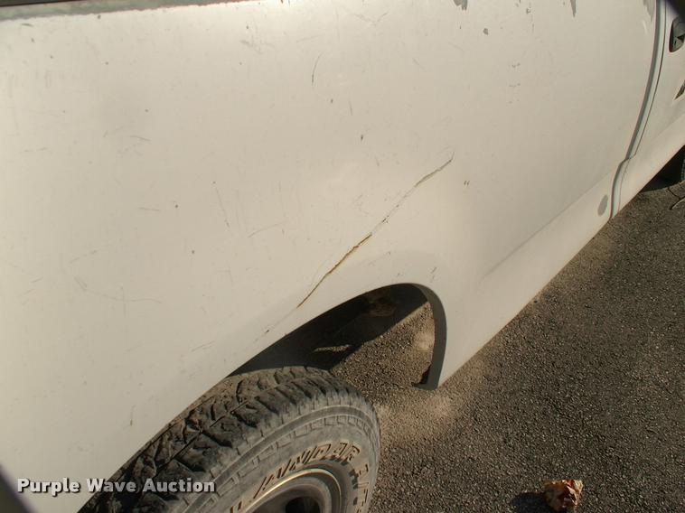image for item DA2715 1998 Ford F150 pickup truck