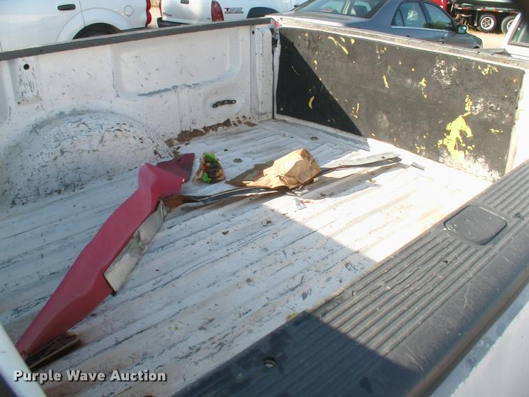 image for item DA2715 1998 Ford F150 pickup truck