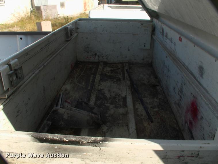 image for item DA2715 1998 Ford F150 pickup truck