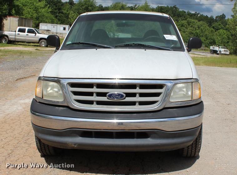 image for item DA2716 2000 Ford F150 SuperCab pickup truck