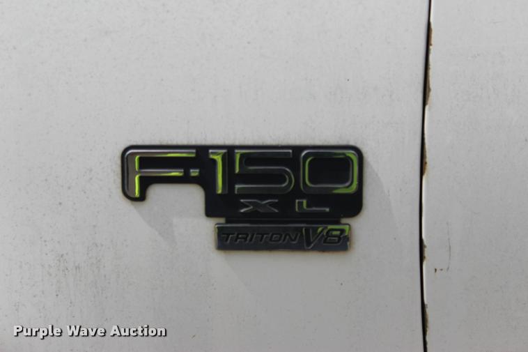 image for item DA2716 2000 Ford F150 SuperCab pickup truck