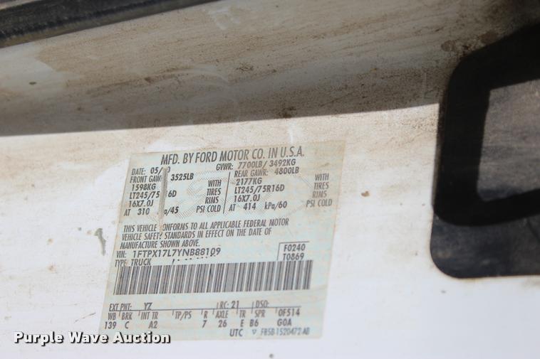 image for item DA2716 2000 Ford F150 SuperCab pickup truck