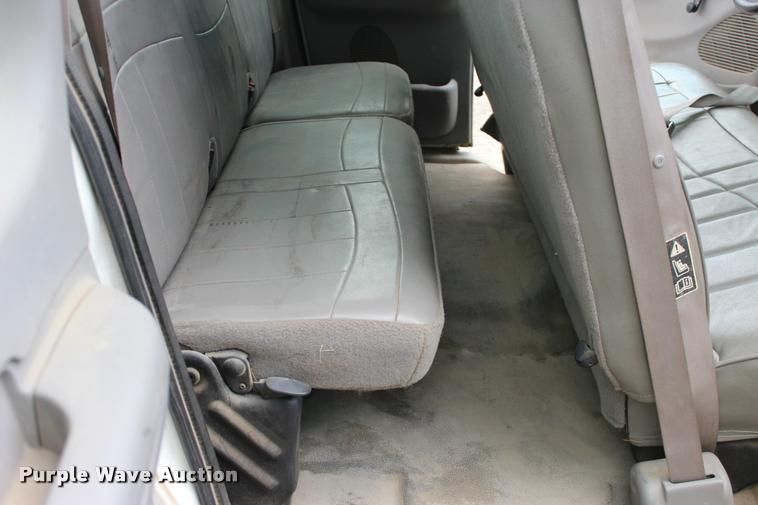 image for item DA2716 2000 Ford F150 SuperCab pickup truck