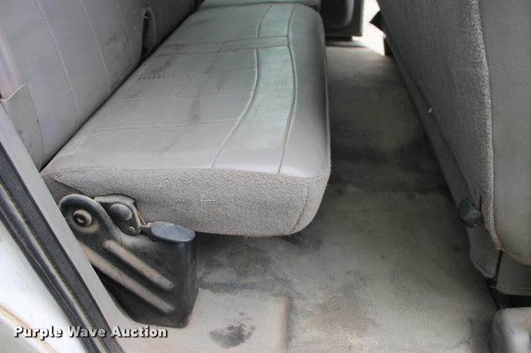 image for item DA2716 2000 Ford F150 SuperCab pickup truck