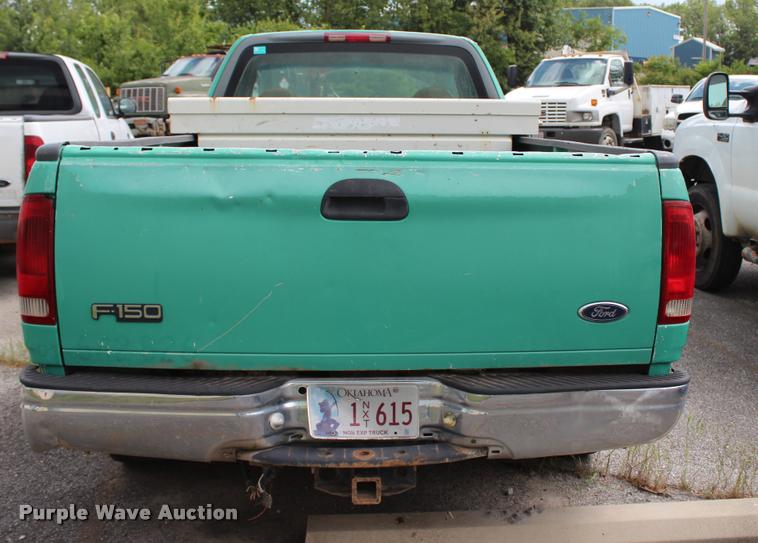 image for item DA2717 2001 Ford F150 pickup truck