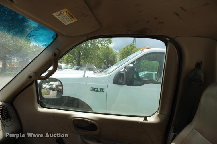 image for item DA2717 2001 Ford F150 pickup truck