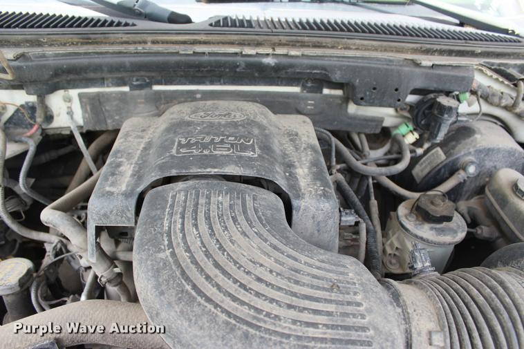 image for item DA2717 2001 Ford F150 pickup truck