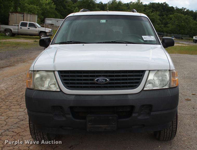 image for item DA2718 2004 Ford Explorer SUV