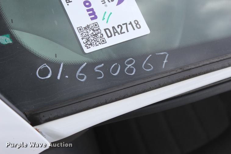 image for item DA2718 2004 Ford Explorer SUV