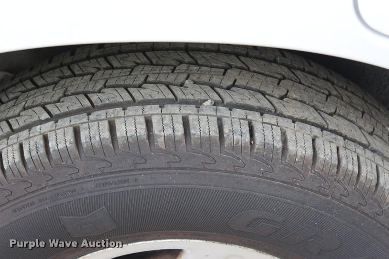 image for item DA2718 2004 Ford Explorer SUV