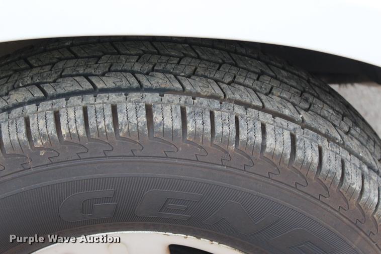 image for item DA2718 2004 Ford Explorer SUV