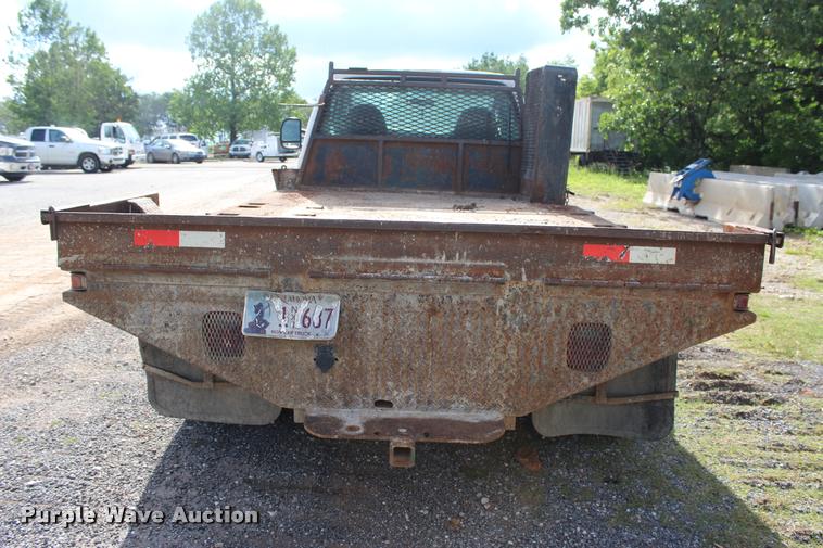 image for item DA2719 2003 Ford F450 Super Duty flatbed truck