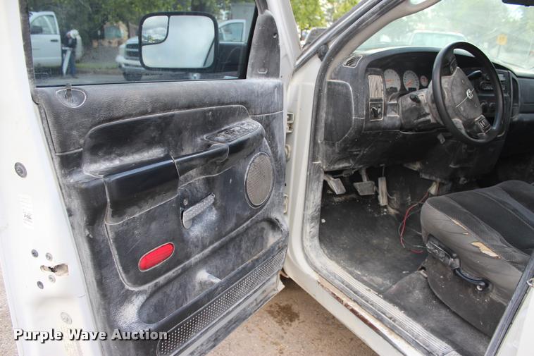 image for item DA2721 2005 Dodge Ram 1500 Quad Cab pickup truck