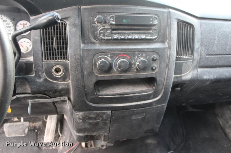 image for item DA2721 2005 Dodge Ram 1500 Quad Cab pickup truck